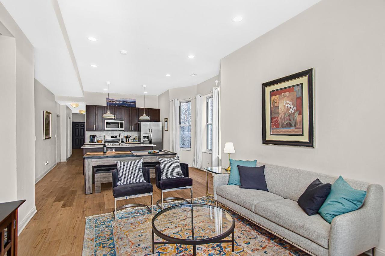 Apartament Modern 4Br Just A Block From Cta Pink Line With Pool Table Free Parking Chicago Zewnętrze zdjęcie