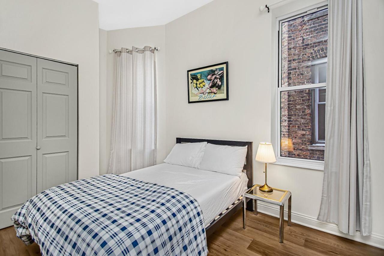Apartament Modern 4Br Just A Block From Cta Pink Line With Pool Table Free Parking Chicago Zewnętrze zdjęcie